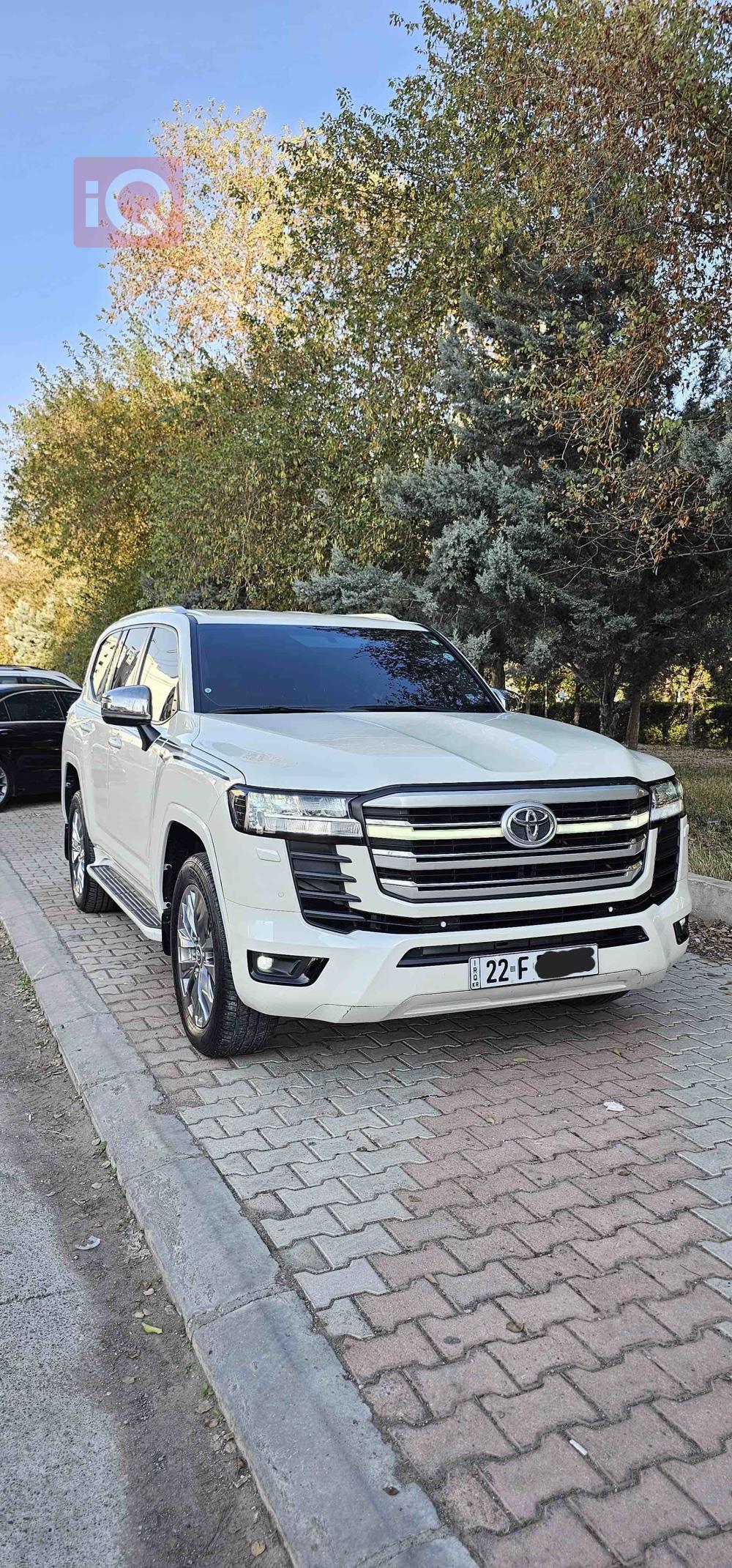 تويوتا لاندكروزر